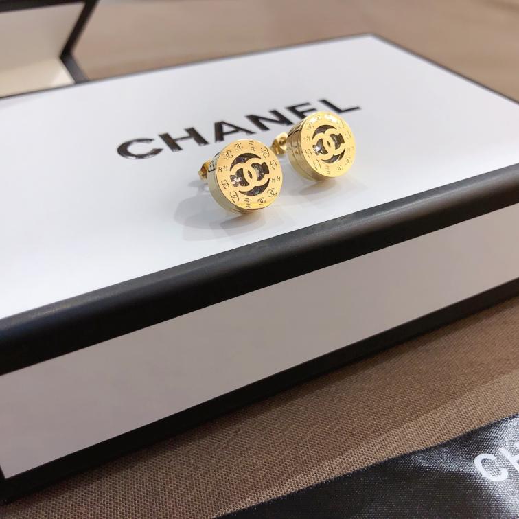 Chanel earring 105608