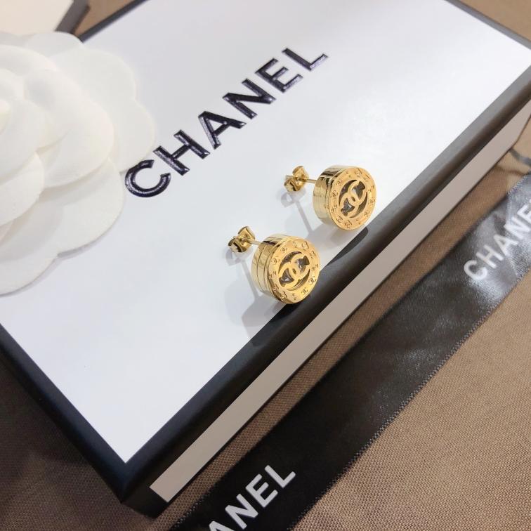 Chanel earring 105608