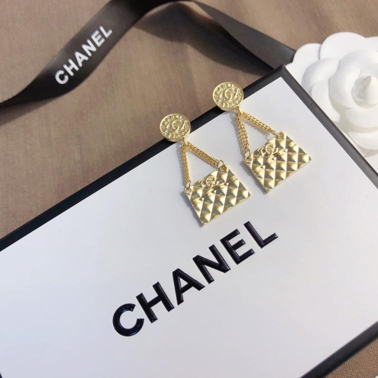 Chanel earring 105745