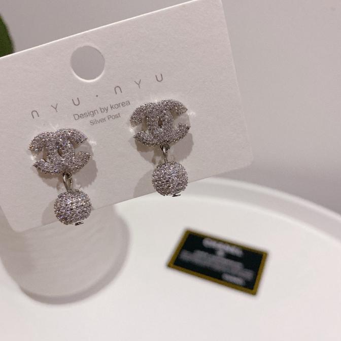 A417  Chanel earring 106104
