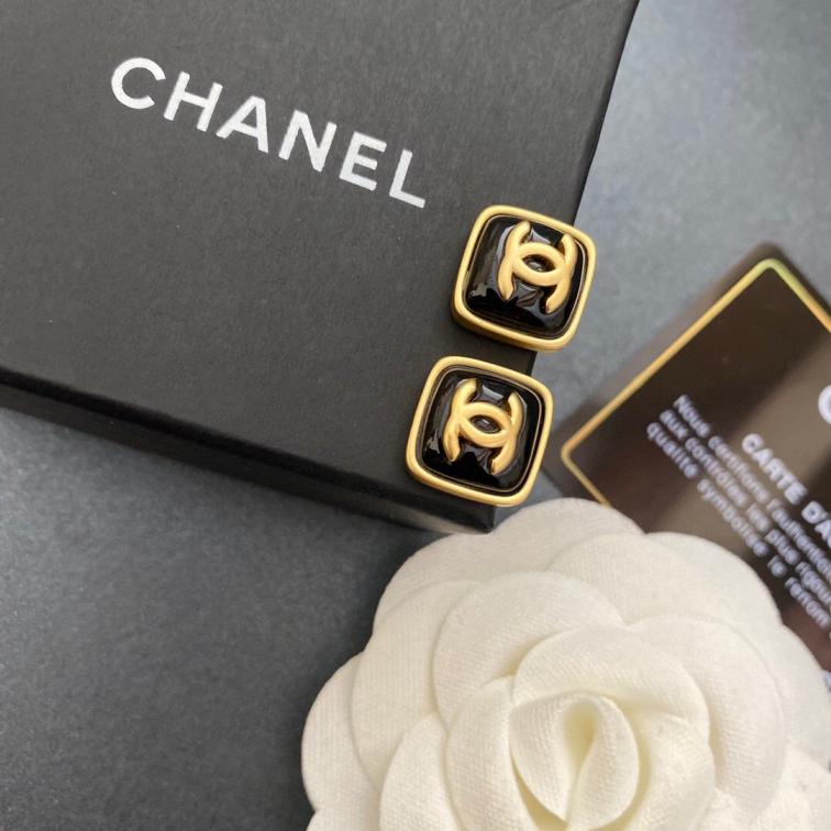 A633 Chanel earring  106593