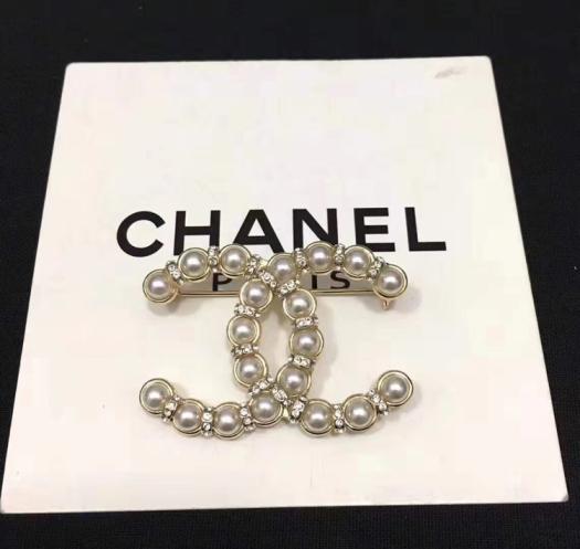 C007 chanel brooch 107057