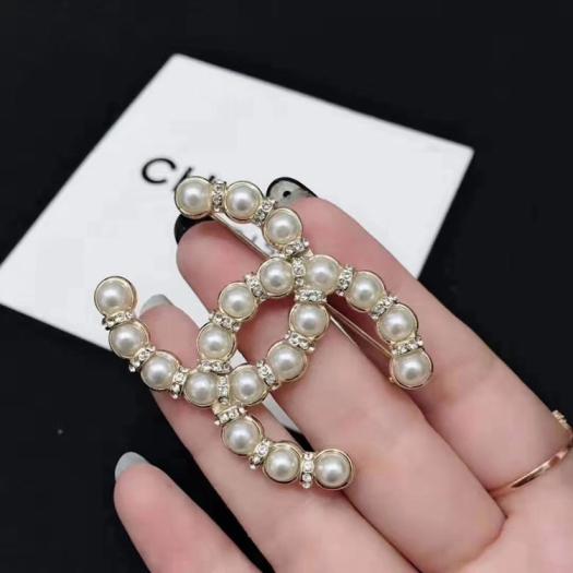 C007 chanel brooch 107057