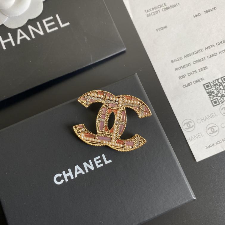 C022 Chanel brooch 107088