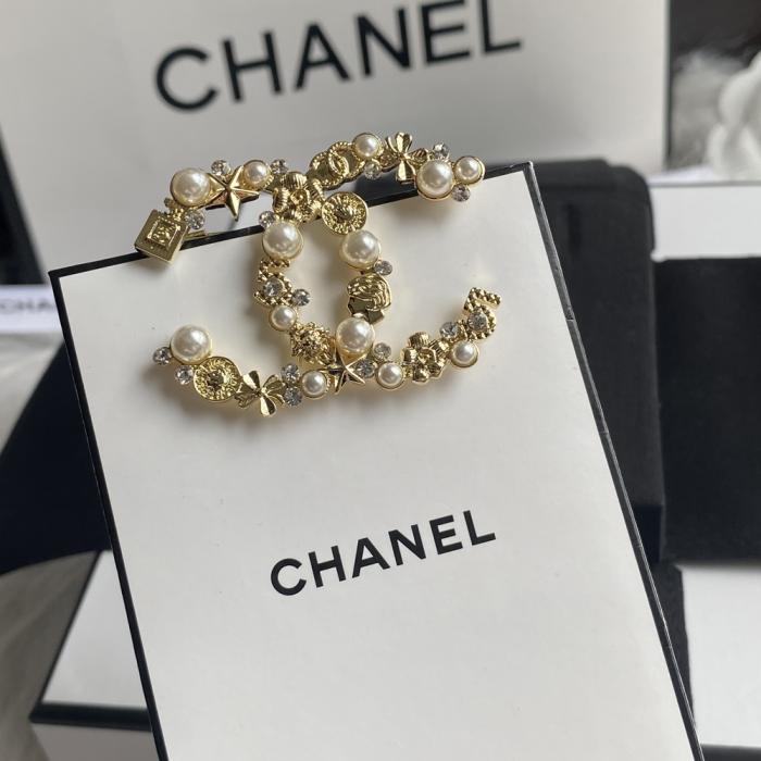 C014 Chanel brooch 107168