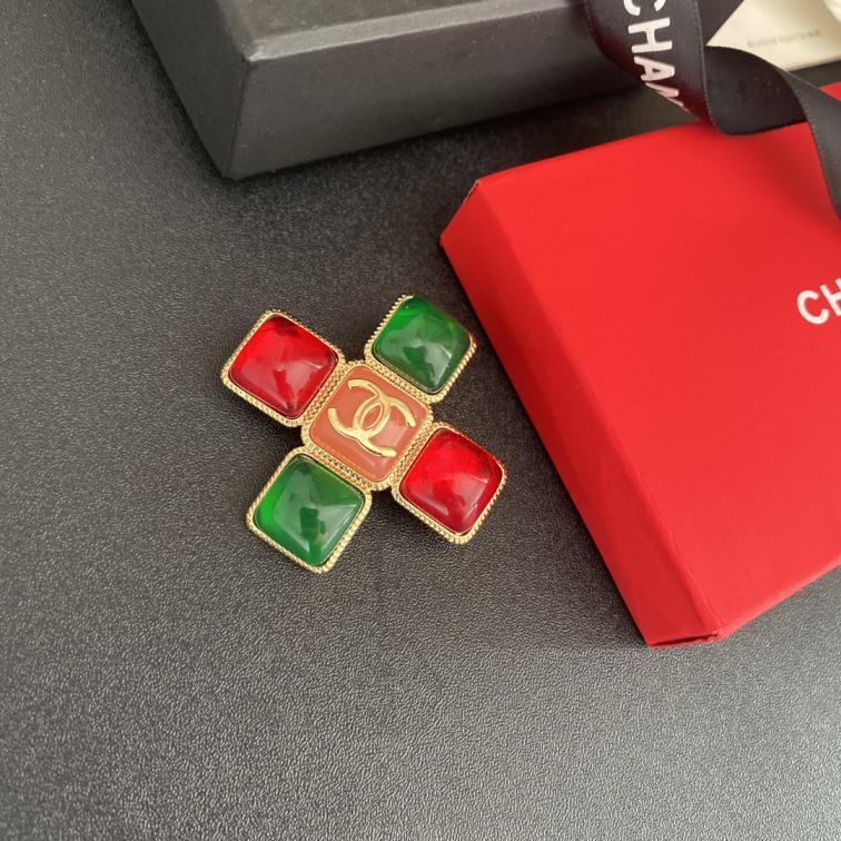 C199 Chanel brooch 107215