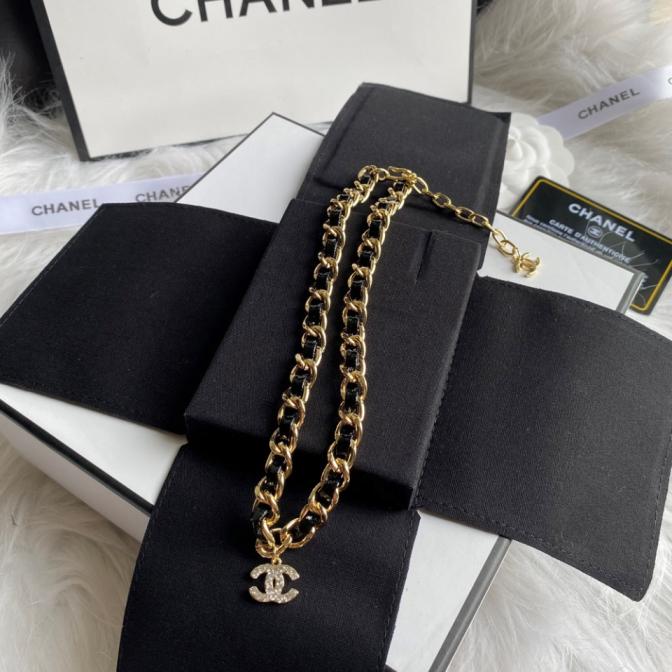 B031 Chanel necklace 107761