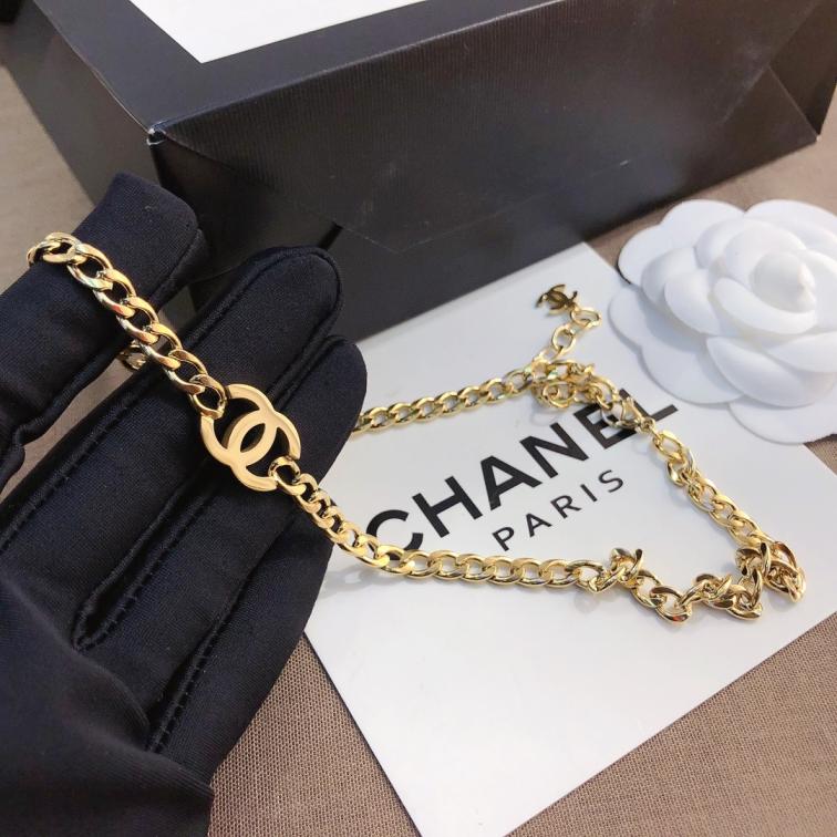 chanel necklace 105370