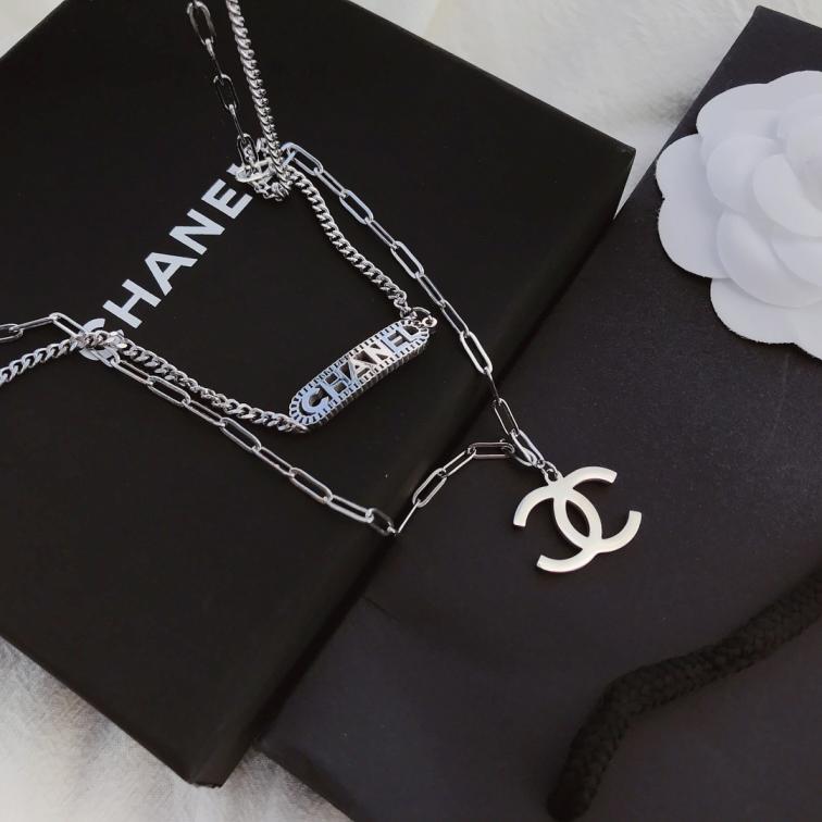 X306 Chanel necklace 106049