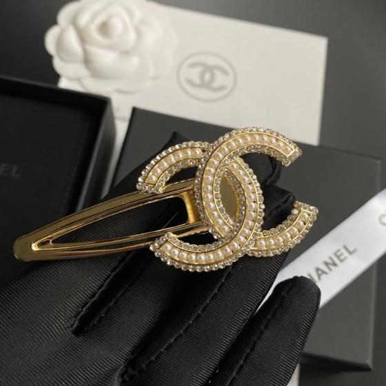 FS7038  Chanel hairclip 106855