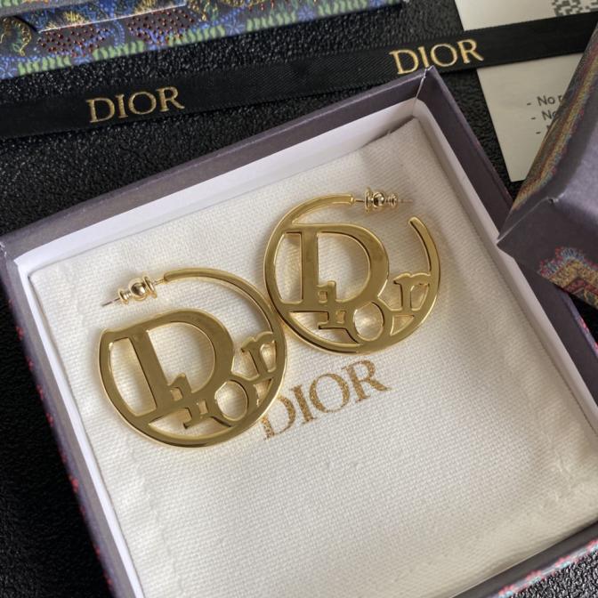 A712 Dior earring 106382