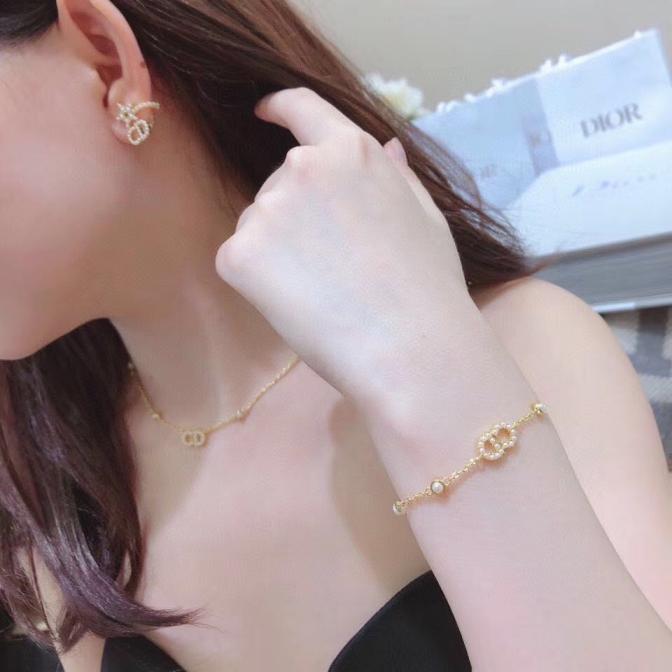 B026 Dior bracelet 107158