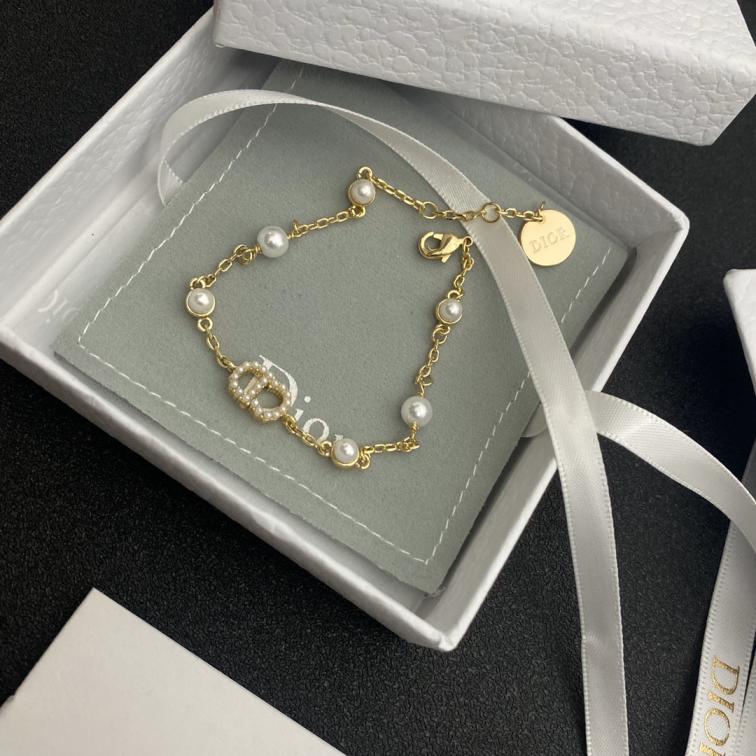 B026 Dior bracelet 107158