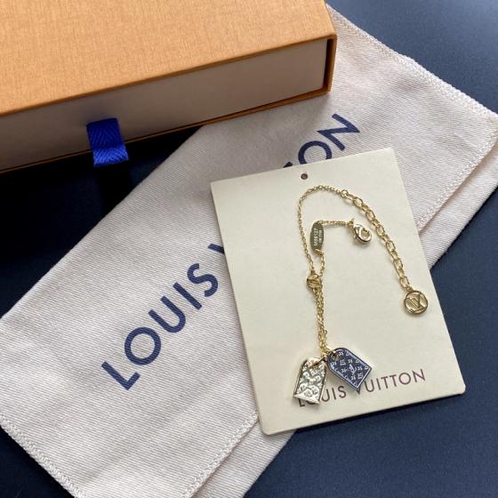 B099 LV bracelet 105006