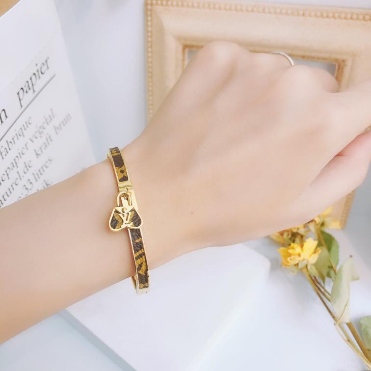 S050 LV bracelet 106261