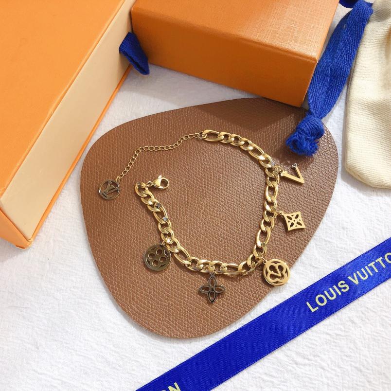 LV bracelet 106524