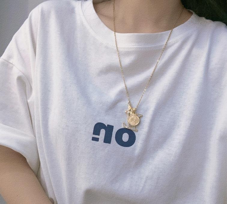 X257     LV necklace 104954