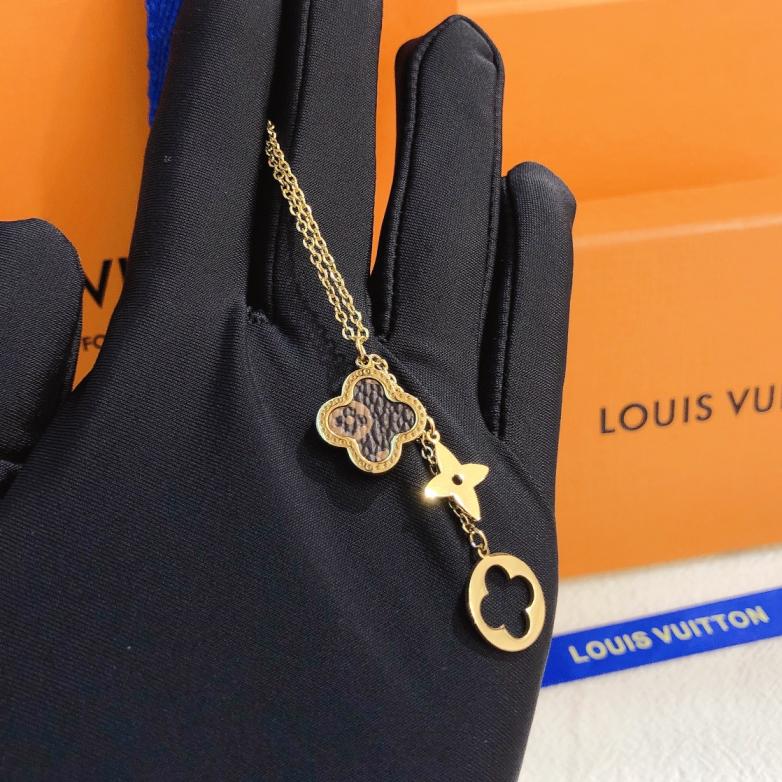 LV necklace 106520