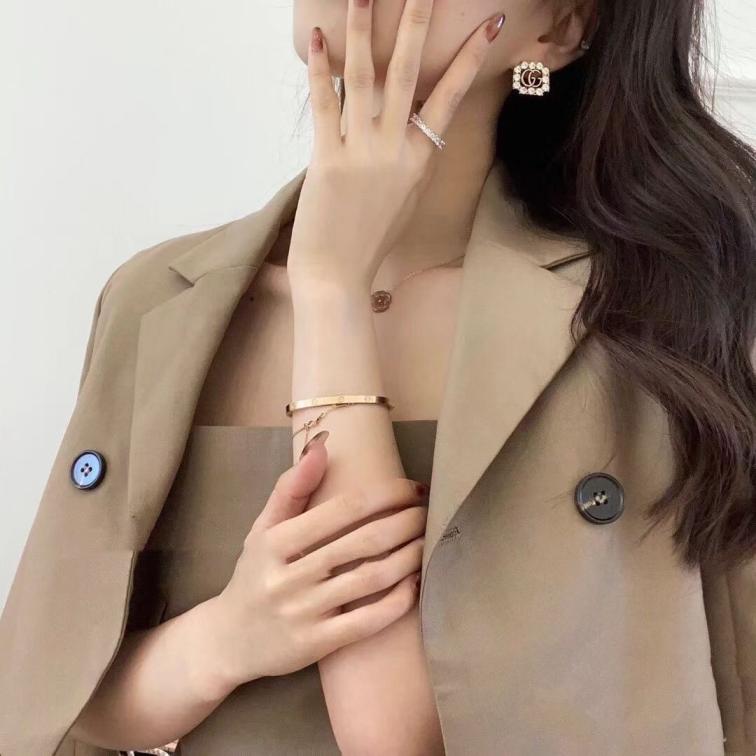 A304 Gucci earring 107069