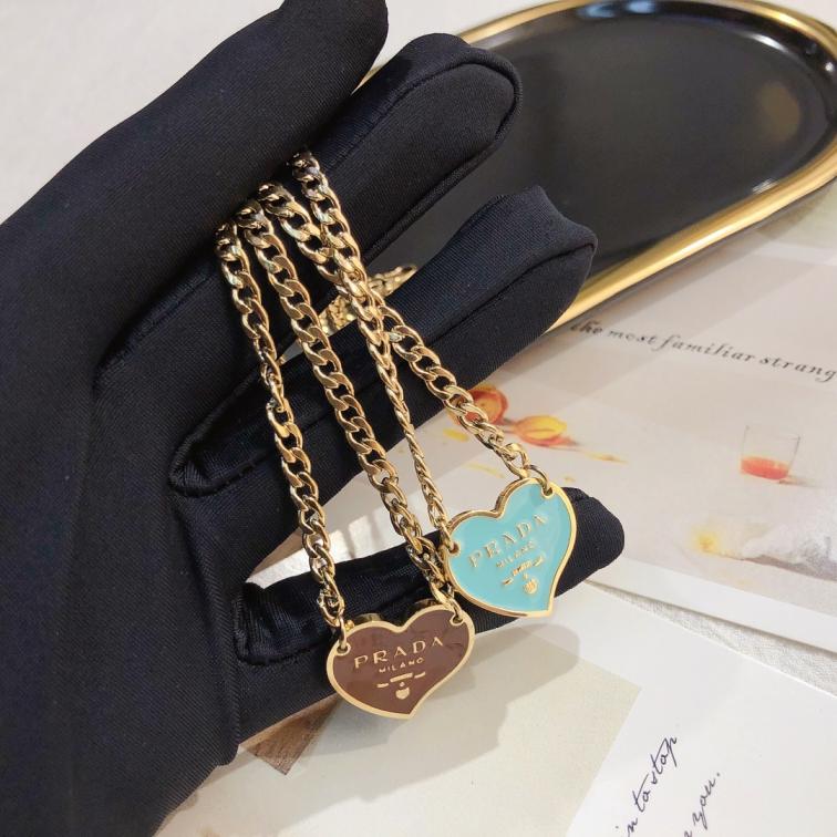 X324  Prada necklace 106289
