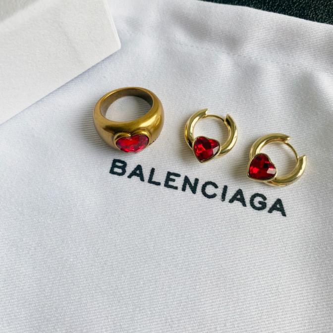 A118 Balenciaga earring 106423