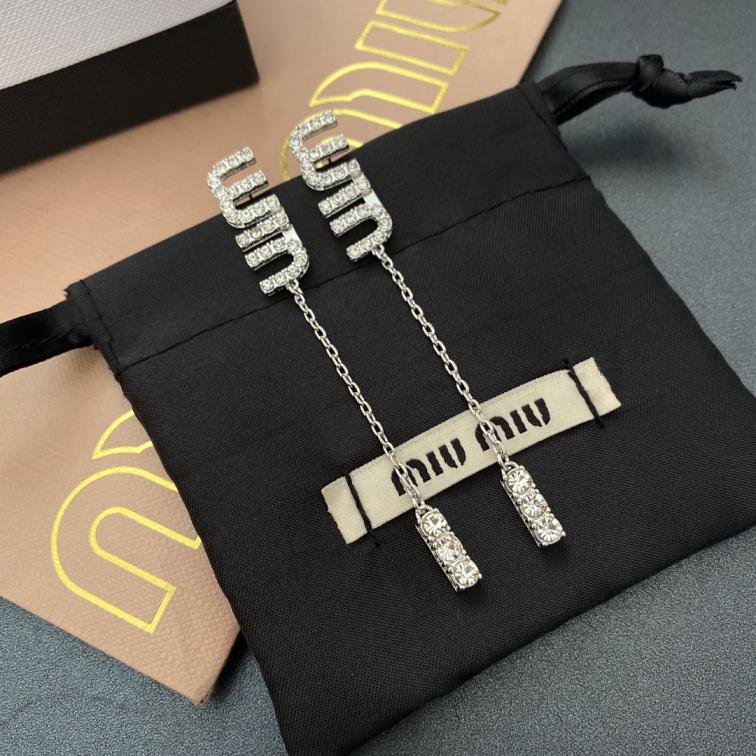 A028 MIUMIU earring 104385