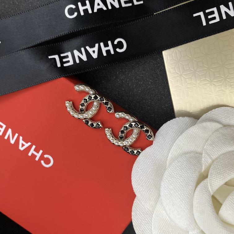 A082 Chanel earring 107668