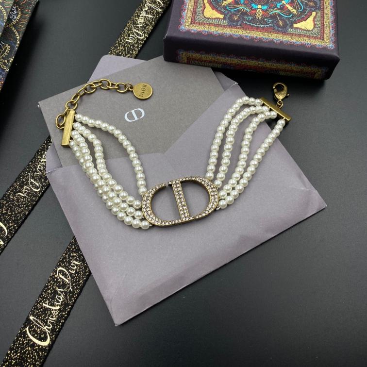 B302 Dior bracelet 107674