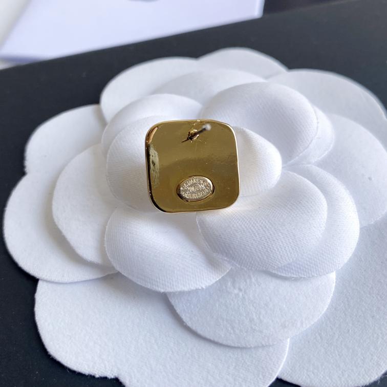 Chanel earring 107721