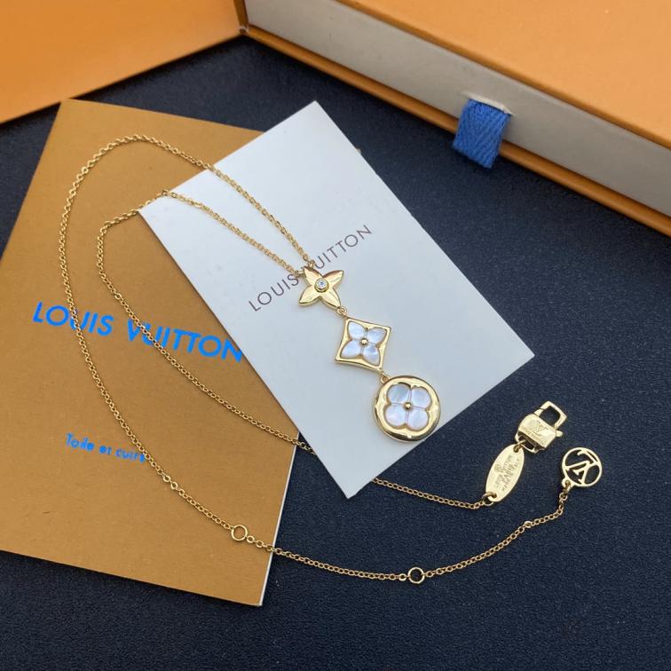 B535 LV--necklace 107893