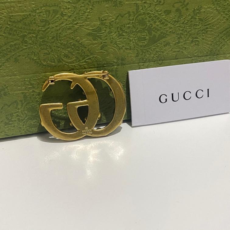 C027 Gucci brooch 107978