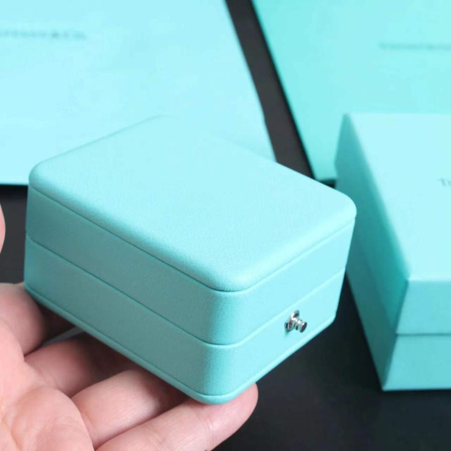 Tiffany necklace box 1set