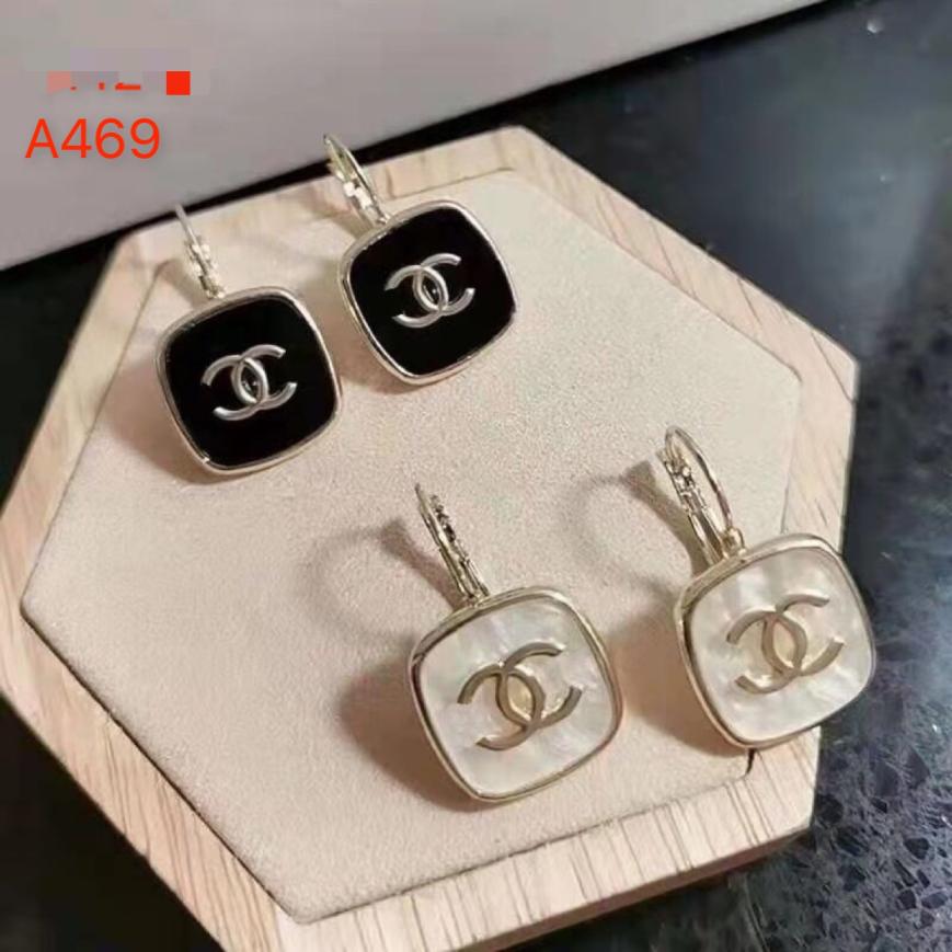 Chanl earring 108366
