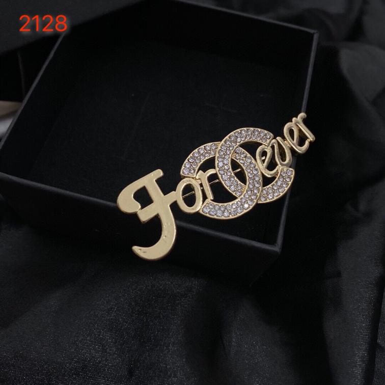 Chanel brooch 108401