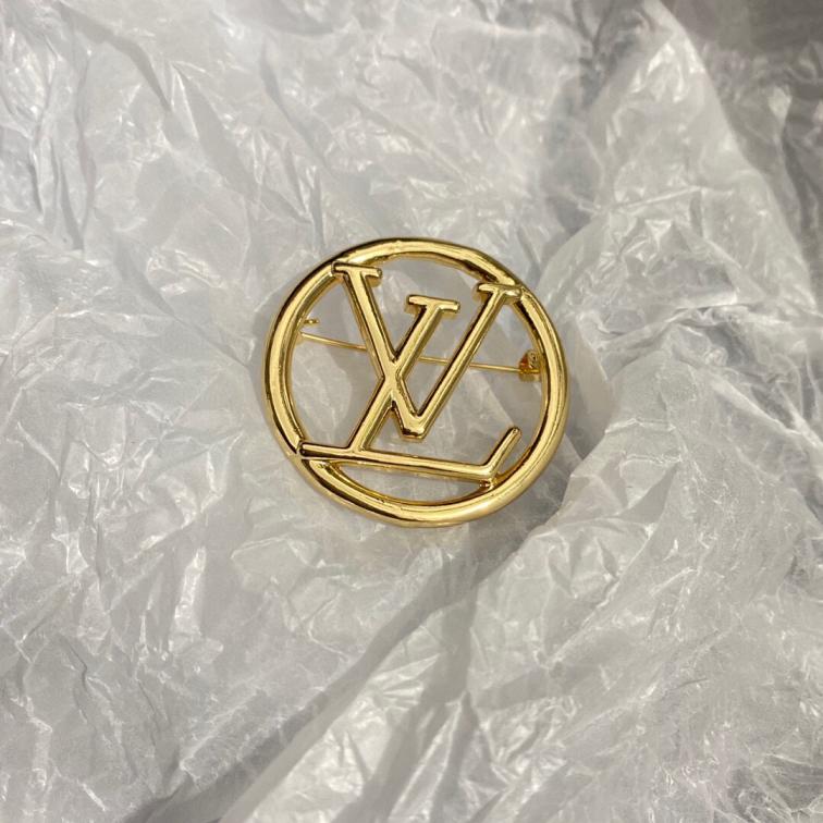 LV Brooch 108382