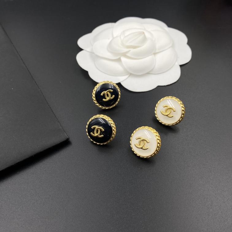 A842/A843 Chanel earring 108255