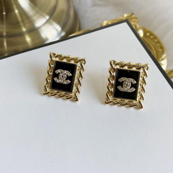 A525  Chanel earring 108256
