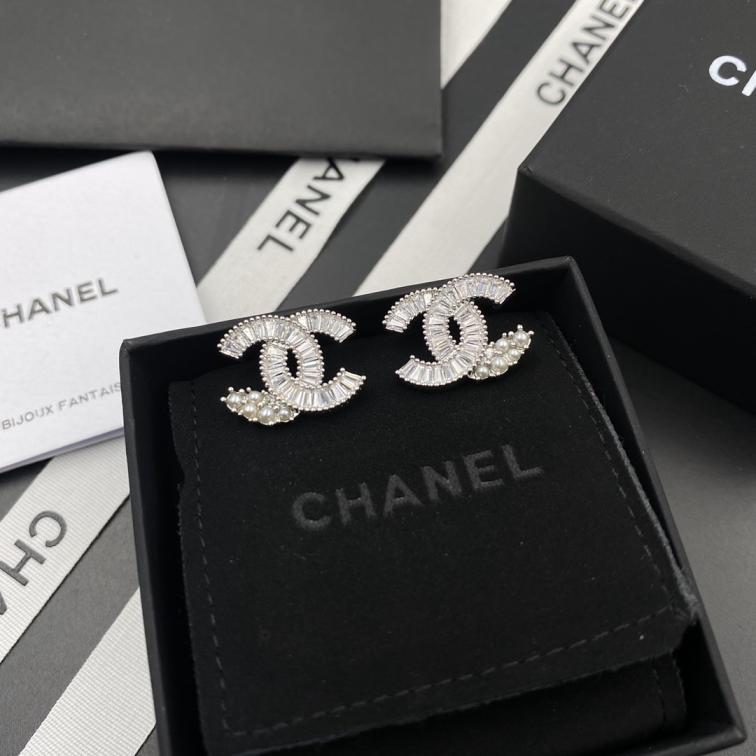 A841 Chanel earring 108267