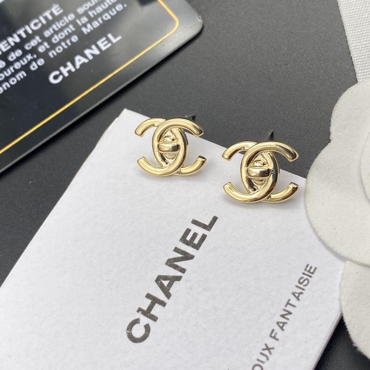A097 Chanel earring 108289