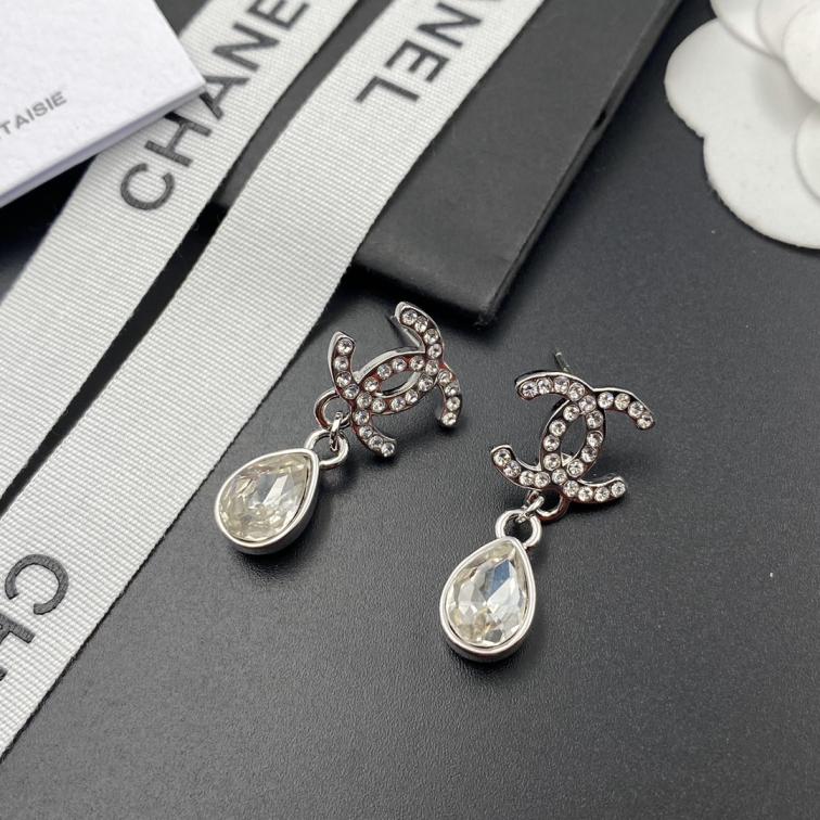 A661 Chanel earring 108309