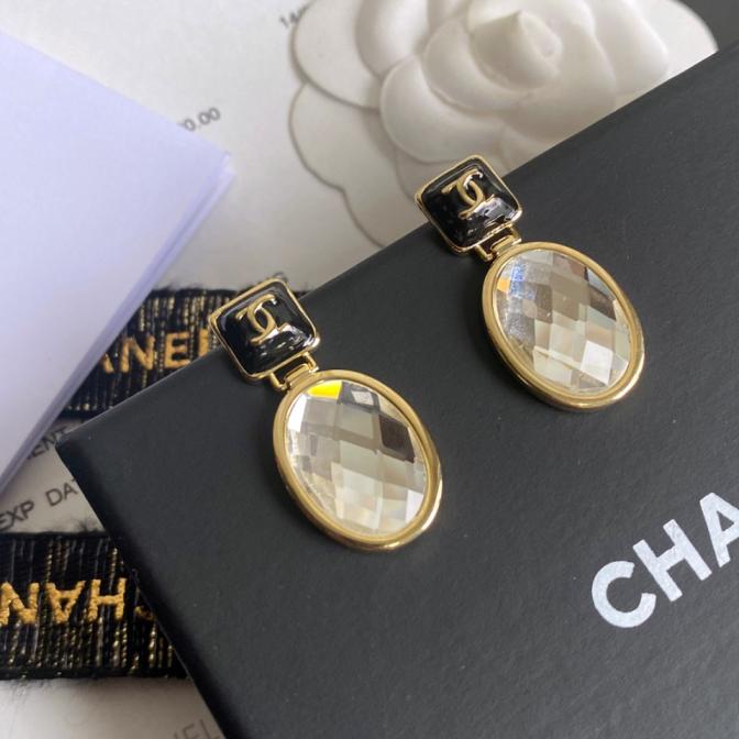 A441 Chanel earring 108572