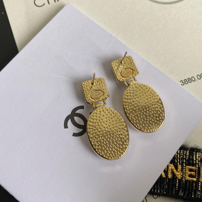 A441 Chanel earring 108572