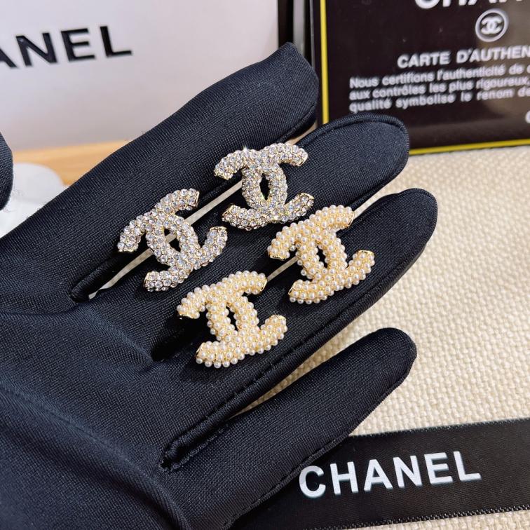 A679   Chanel earring 108583