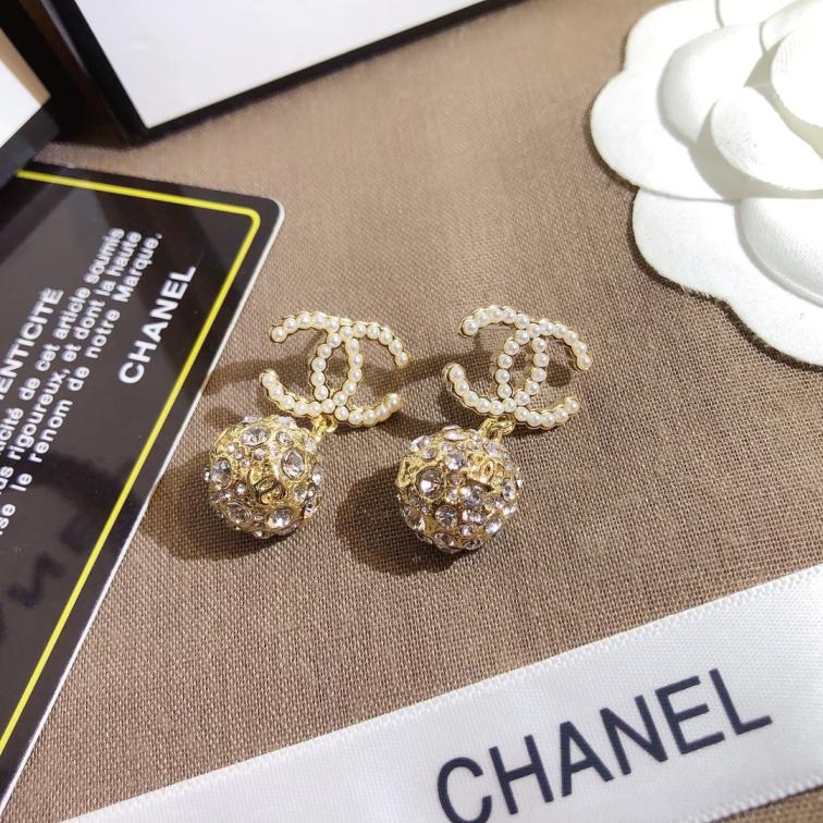 A662  Chanel earring 108589