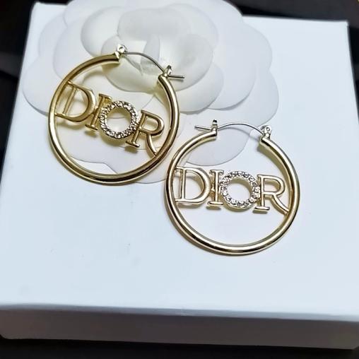 Dior gold earrings for women 108384