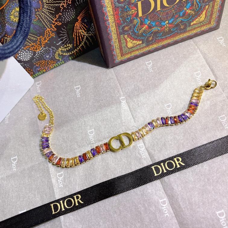 L098   Dior bracelet 108585