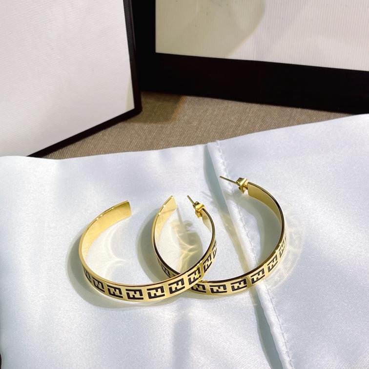 A698 classic copper Fendi earring 108590
