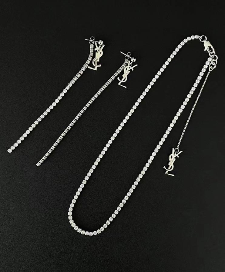 B336/B337 YSL necklace 108644