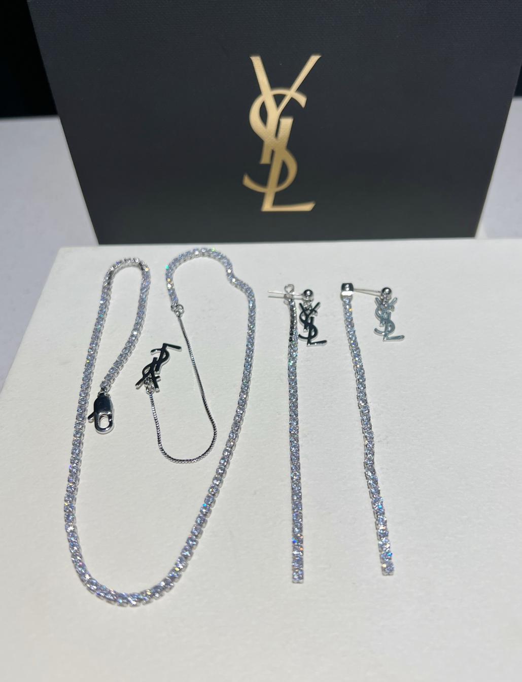 A863/A864 YSL earring 108647