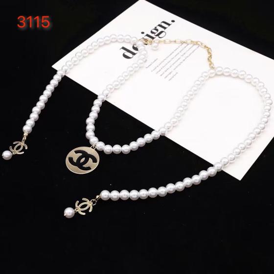 Chanel long necklace 108829